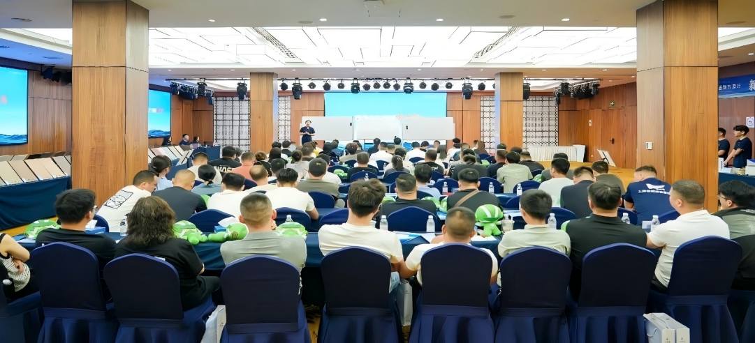 新港集團品牌萬里行9月征程圓滿收官，五城聯動，共繪家居新版圖